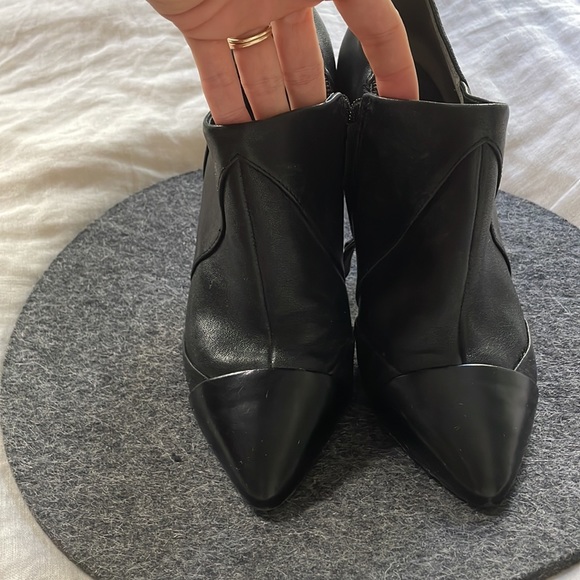 Tory Burch 7.5 Black Booties - Picture 3 of 5